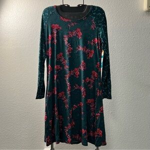 The Pioneer Woman Green Floral Knit Dress Size M